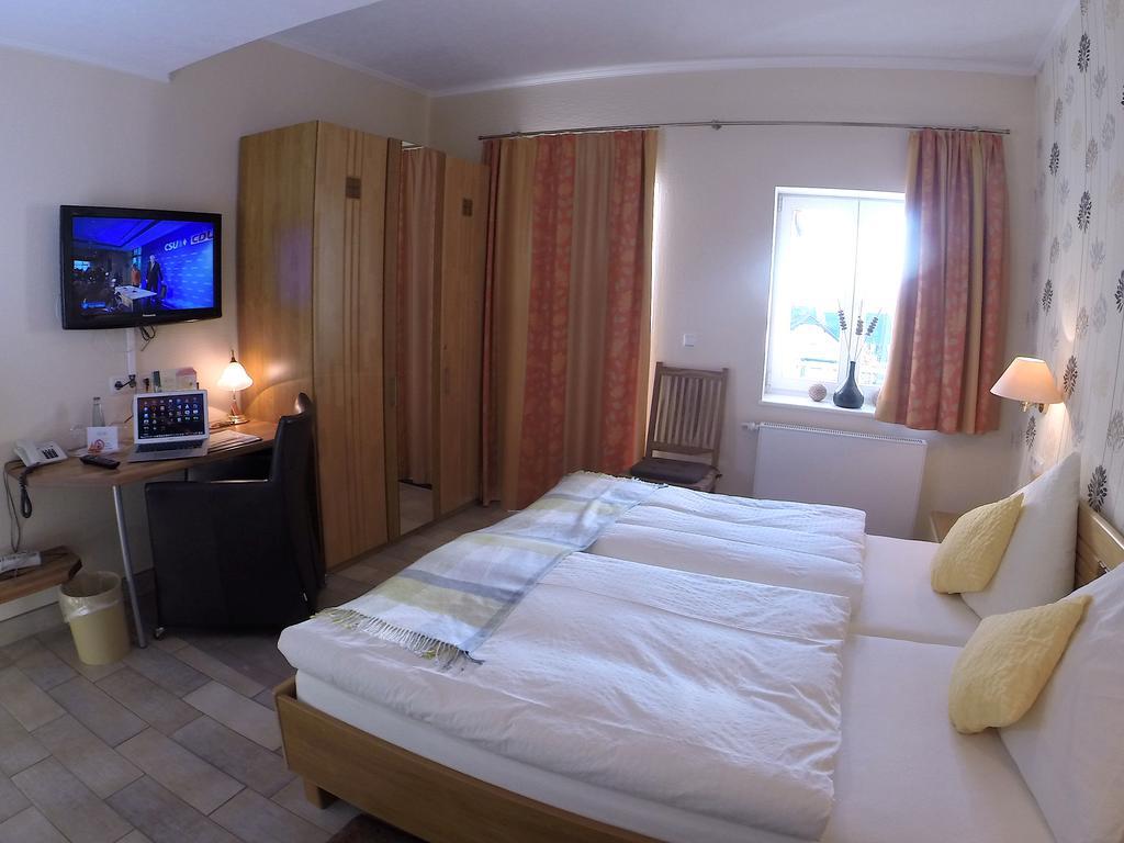 Hotel Maurer Saarwellingen Dış mekan fotoğraf