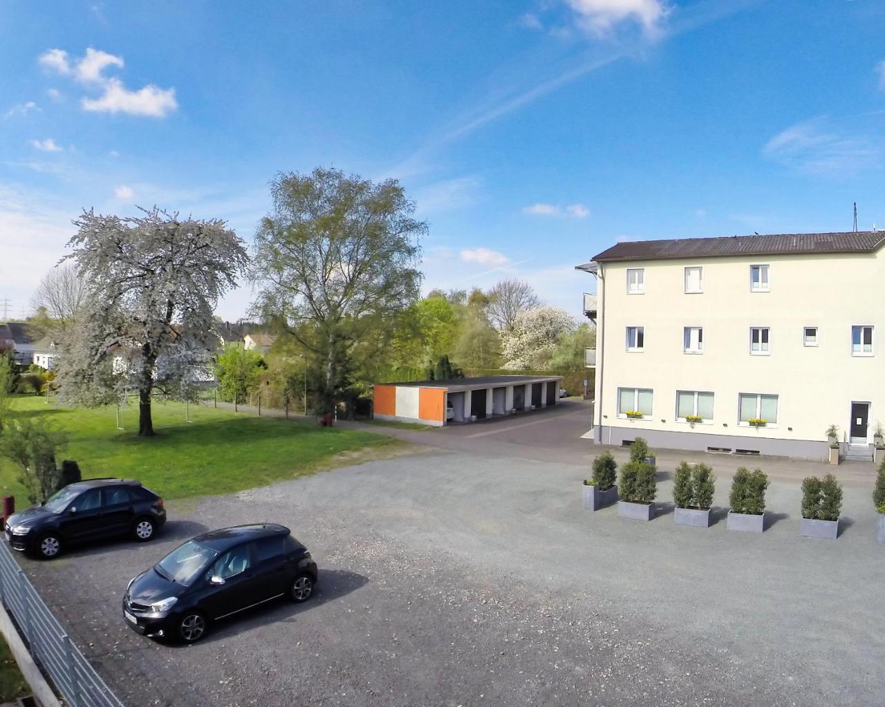 Hotel Maurer Saarwellingen Dış mekan fotoğraf